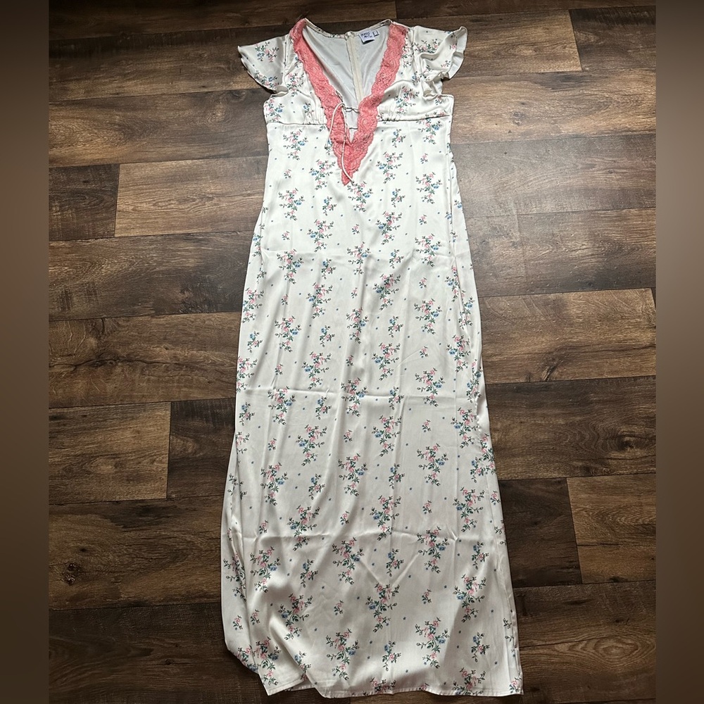 Armas Lace Trim Maxi Dress Floral
